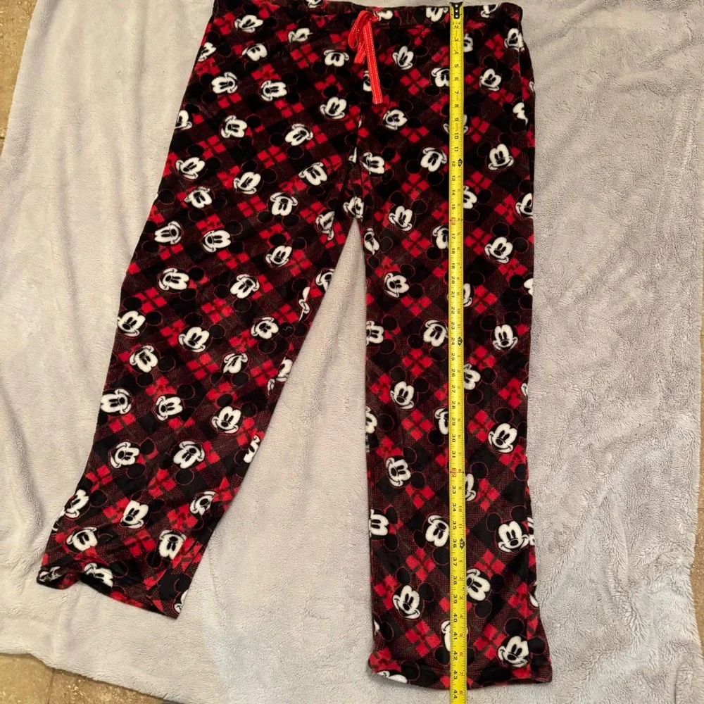 Disney Red and‎ Black Plaid Mickey Mouse Pajama Pants Size 1X - Picture 5 of 9